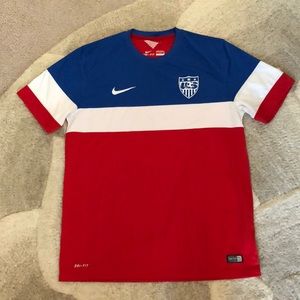 USA Authentic soccer jersey 2014 SZ L
